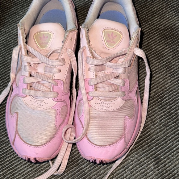 Kylie Adidas Falcon size 10 adidas 2019 Falcon Pink Sneakers 
Great condition - Picture 8 of 8